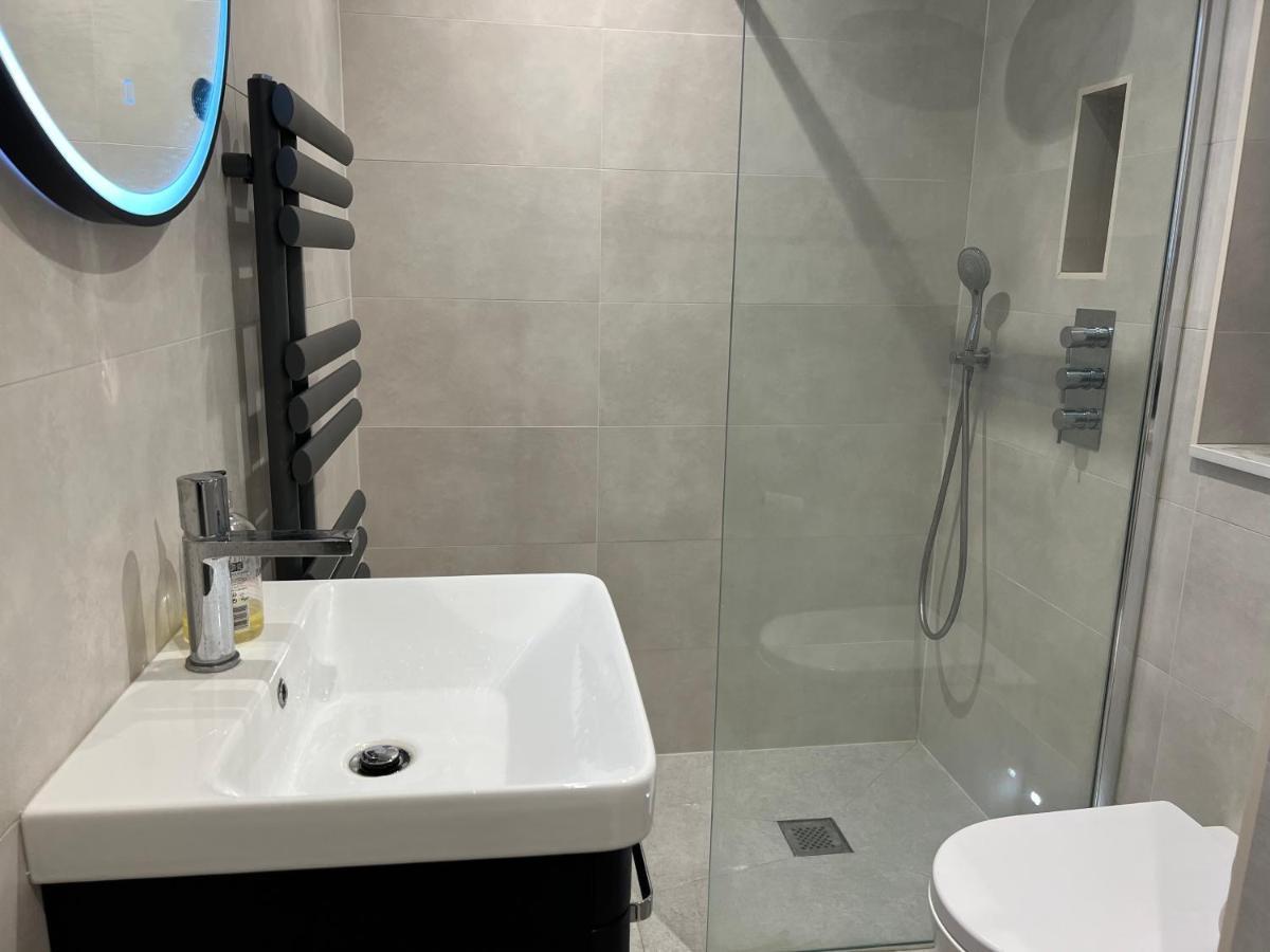 300M To Fitzwilliam Museum 3 En-Suites Double Bedroom Victoria House كامبريدج المظهر الخارجي الصورة