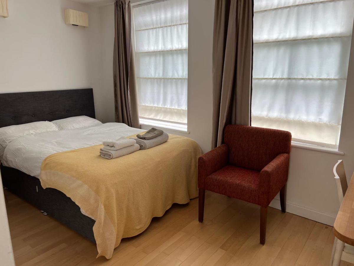 300M To Fitzwilliam Museum 3 En-Suites Double Bedroom Victoria House كامبريدج المظهر الخارجي الصورة