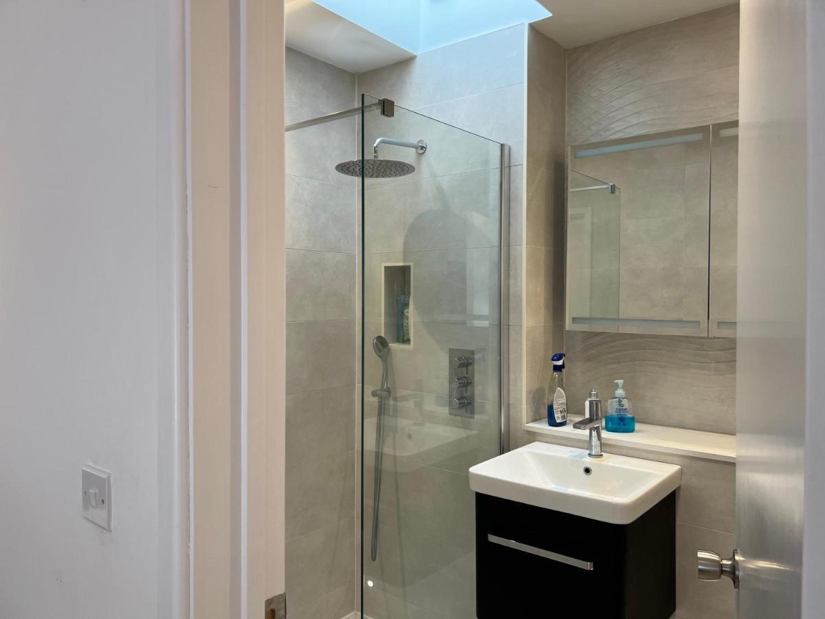 300M To Fitzwilliam Museum 3 En-Suites Double Bedroom Victoria House كامبريدج المظهر الخارجي الصورة