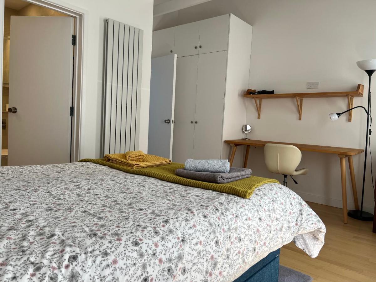 300M To Fitzwilliam Museum 3 En-Suites Double Bedroom Victoria House كامبريدج المظهر الخارجي الصورة